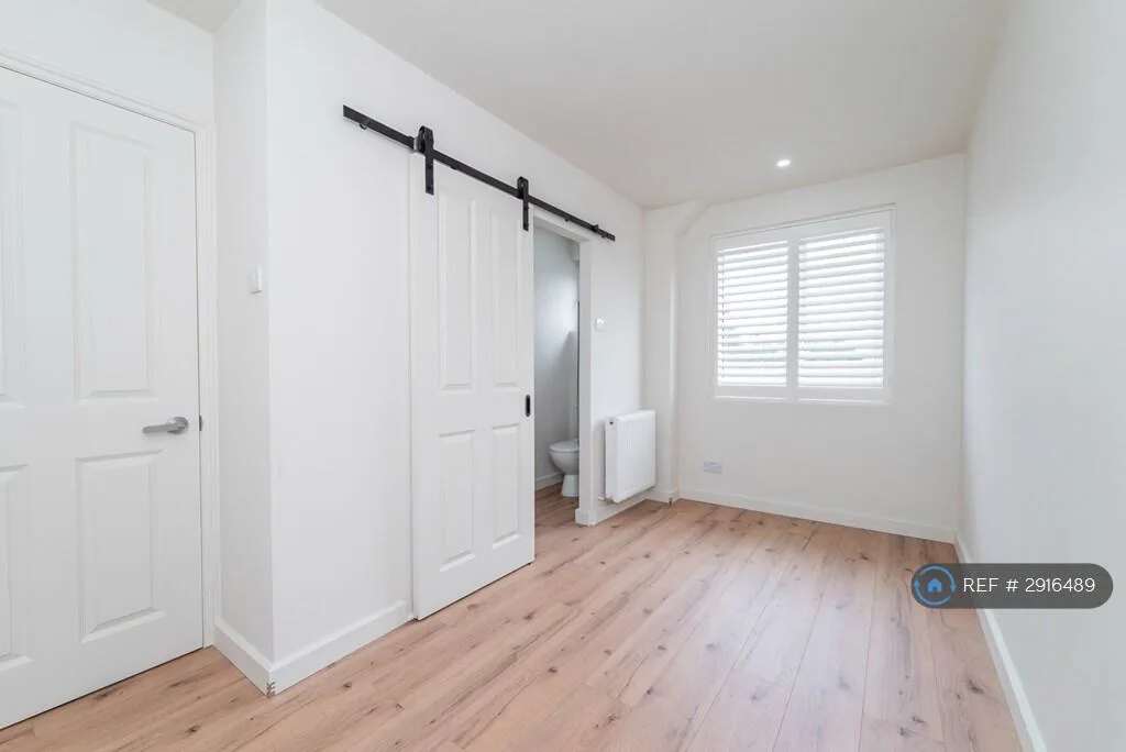 3 bedroom maisonette for rent