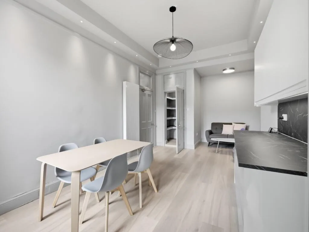 4 bedroom flat for rent