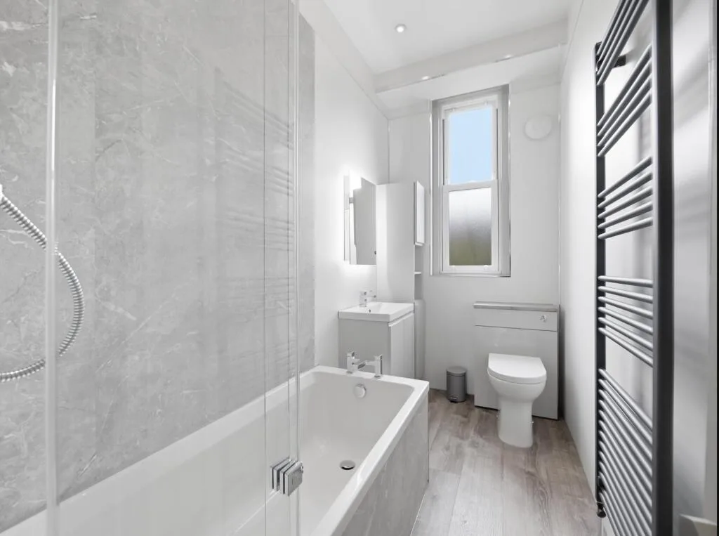 4 bedroom flat for rent