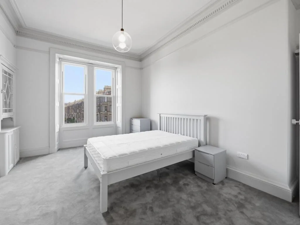 4 bedroom flat for rent