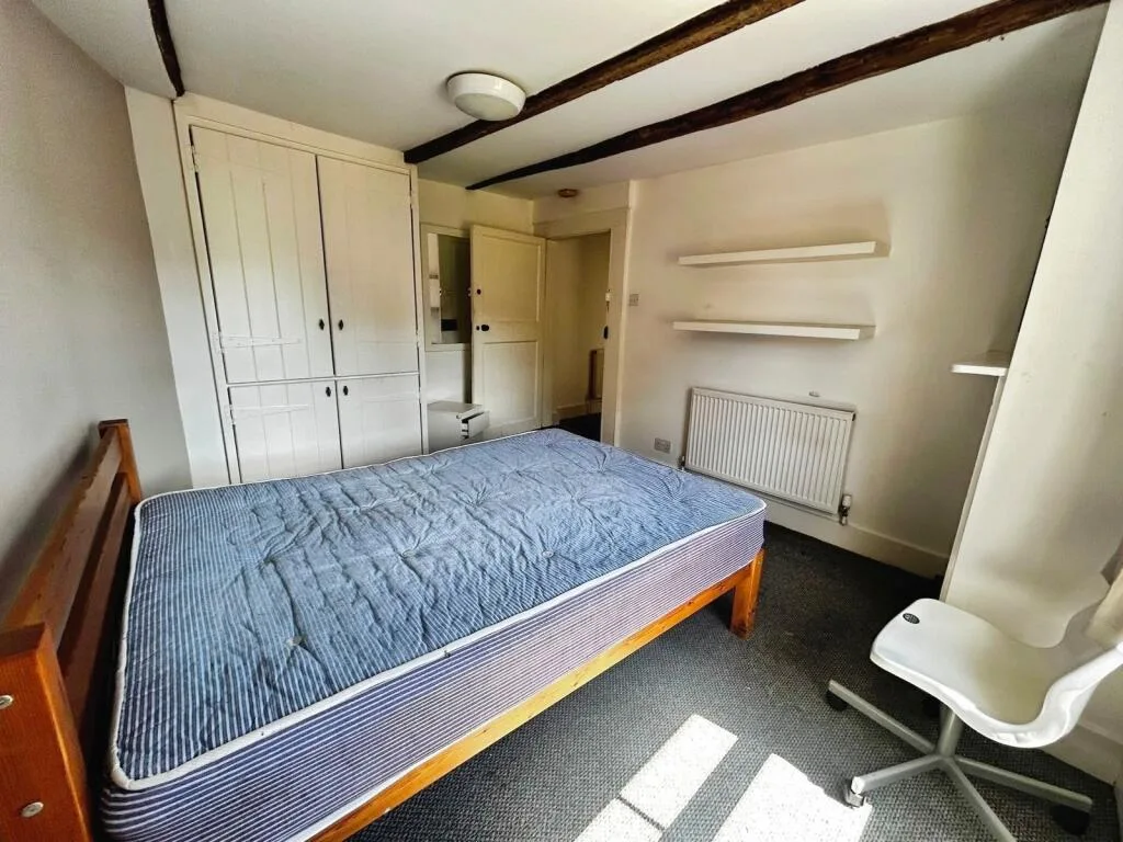 4 bedroom terraced house for rent