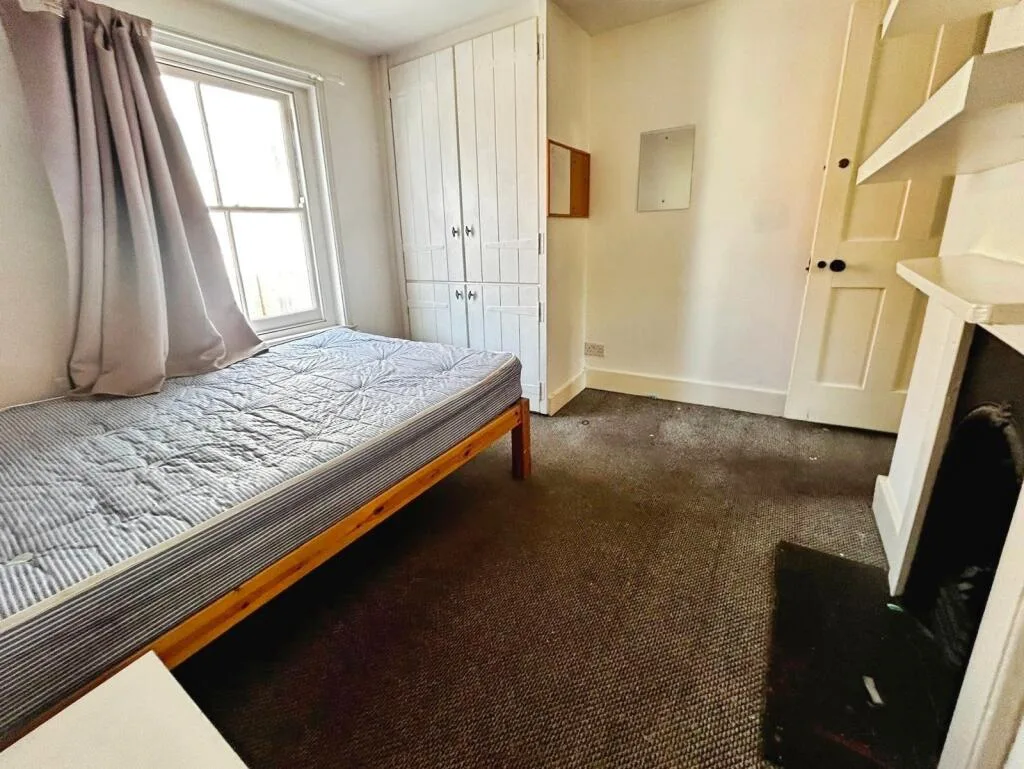 4 bedroom terraced house for rent