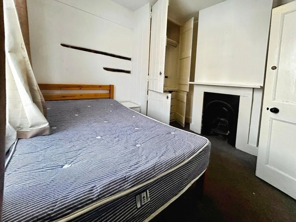 4 bedroom terraced house for rent