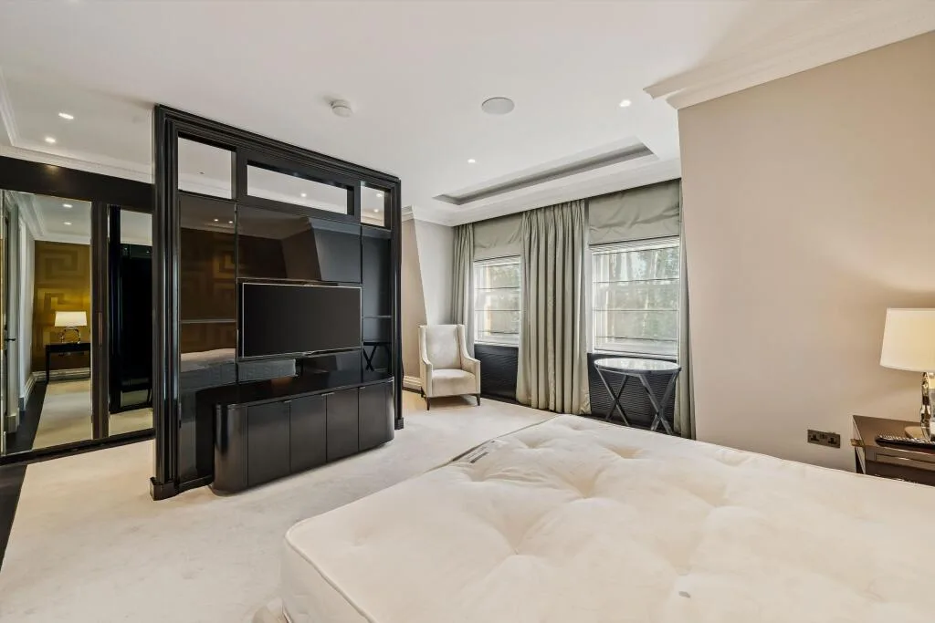 4 bedroom flat for rent