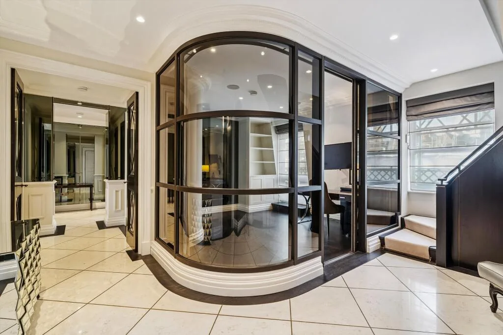 4 bedroom flat for rent