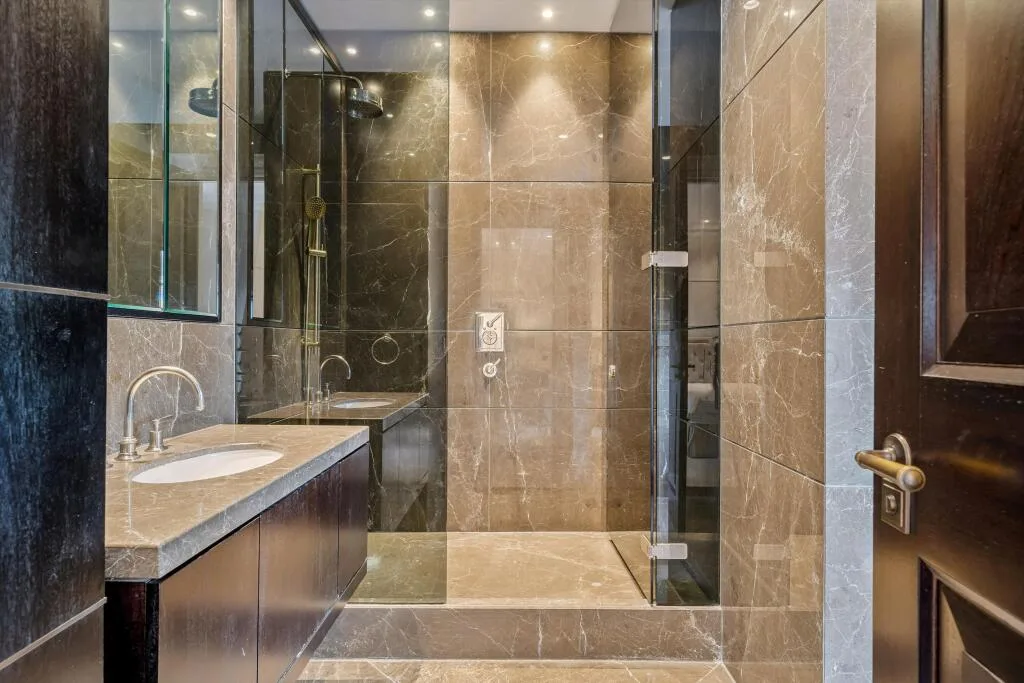 4 bedroom flat for rent