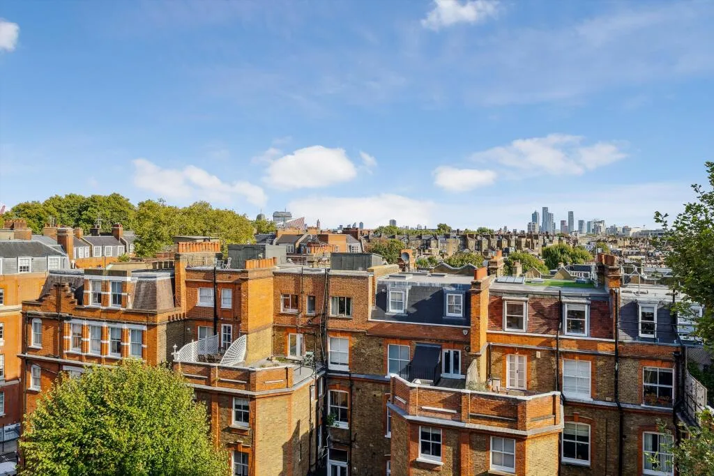 4 bedroom flat for rent