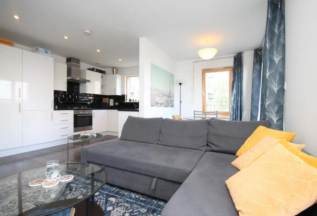 2 bedroom flat for rent