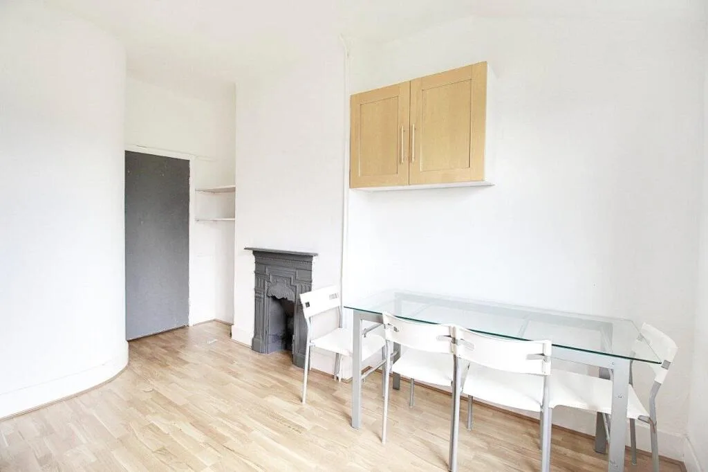 Studio apartment for rent