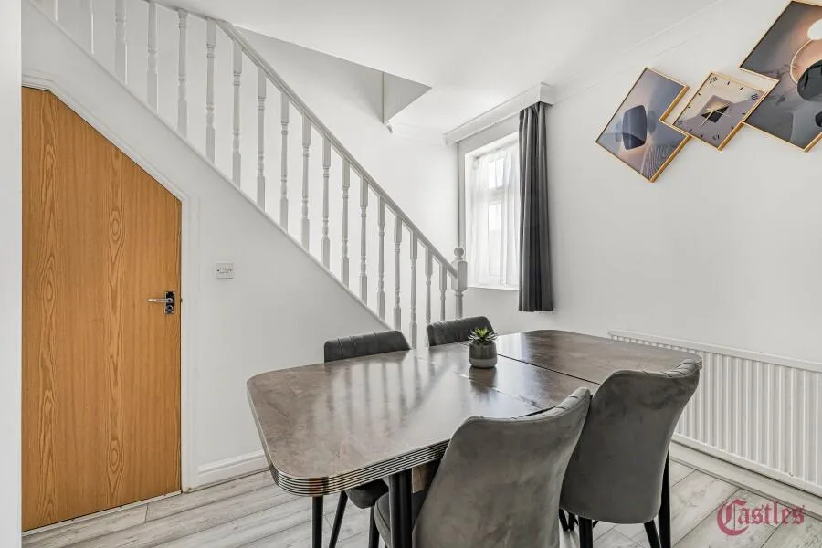 3 bedroom terraced house for rent