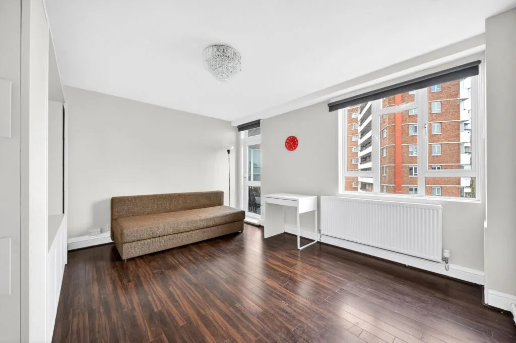 1 bedroom flat for rent