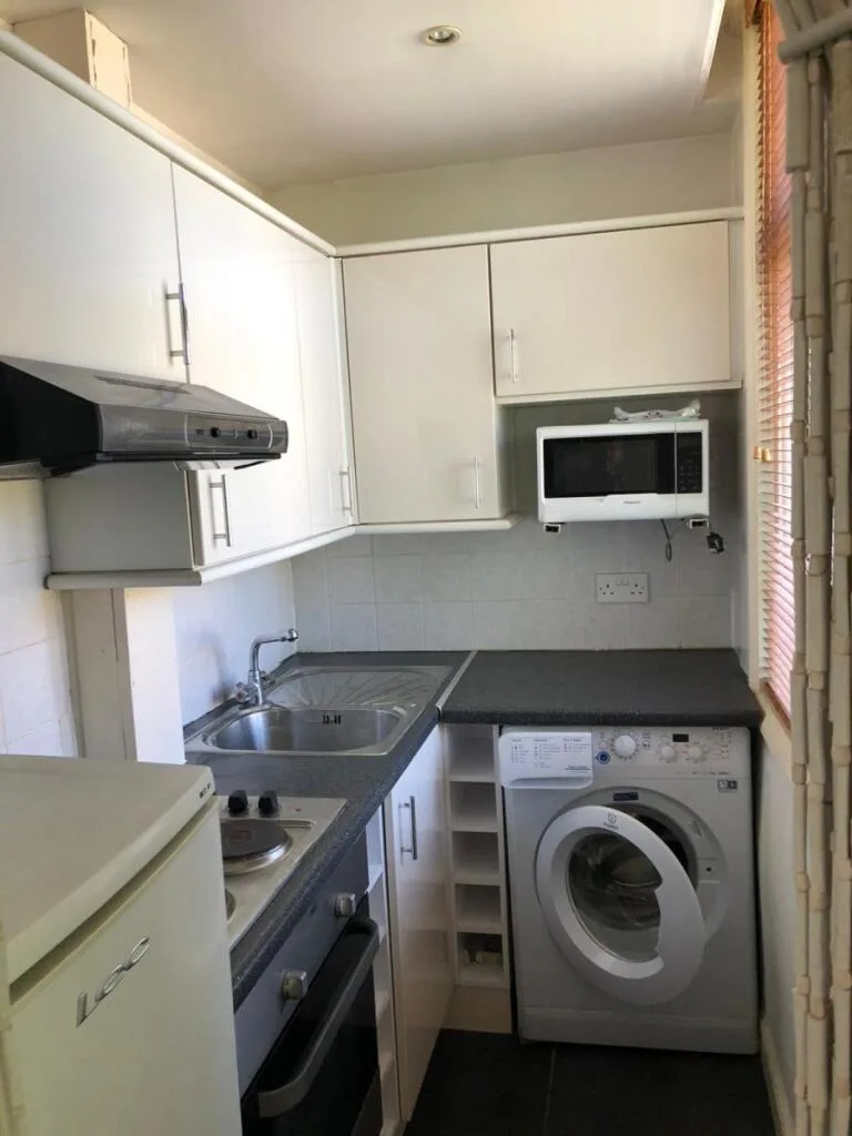 Studio flat for rent