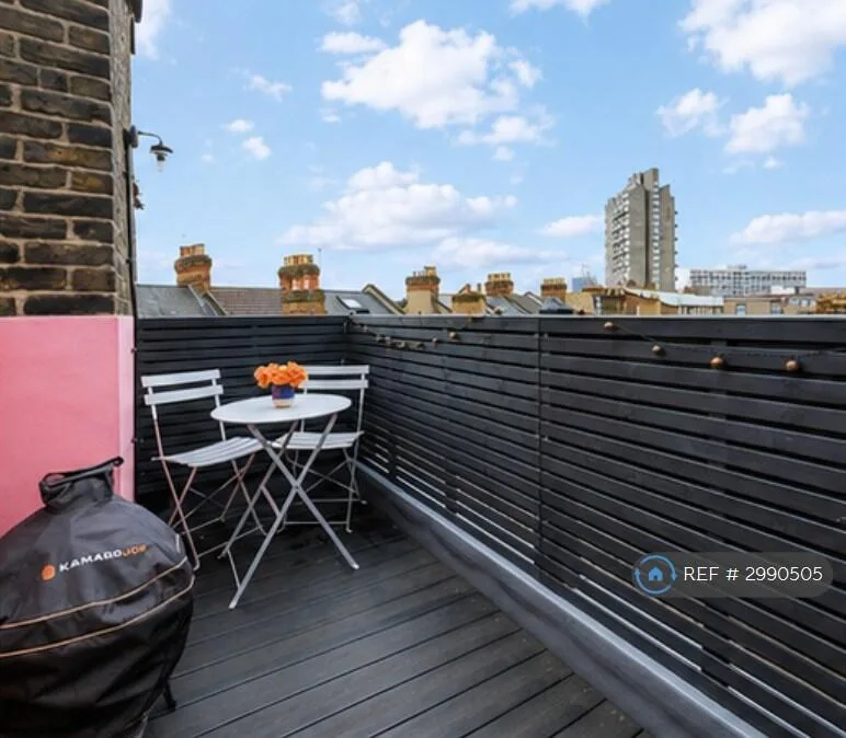 2 bedroom maisonette for rent