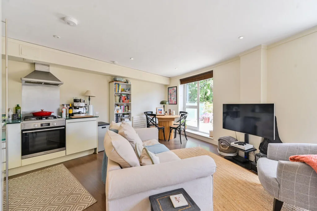1 bedroom flat for rent