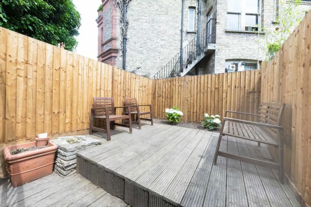 2 bedroom flat for rent