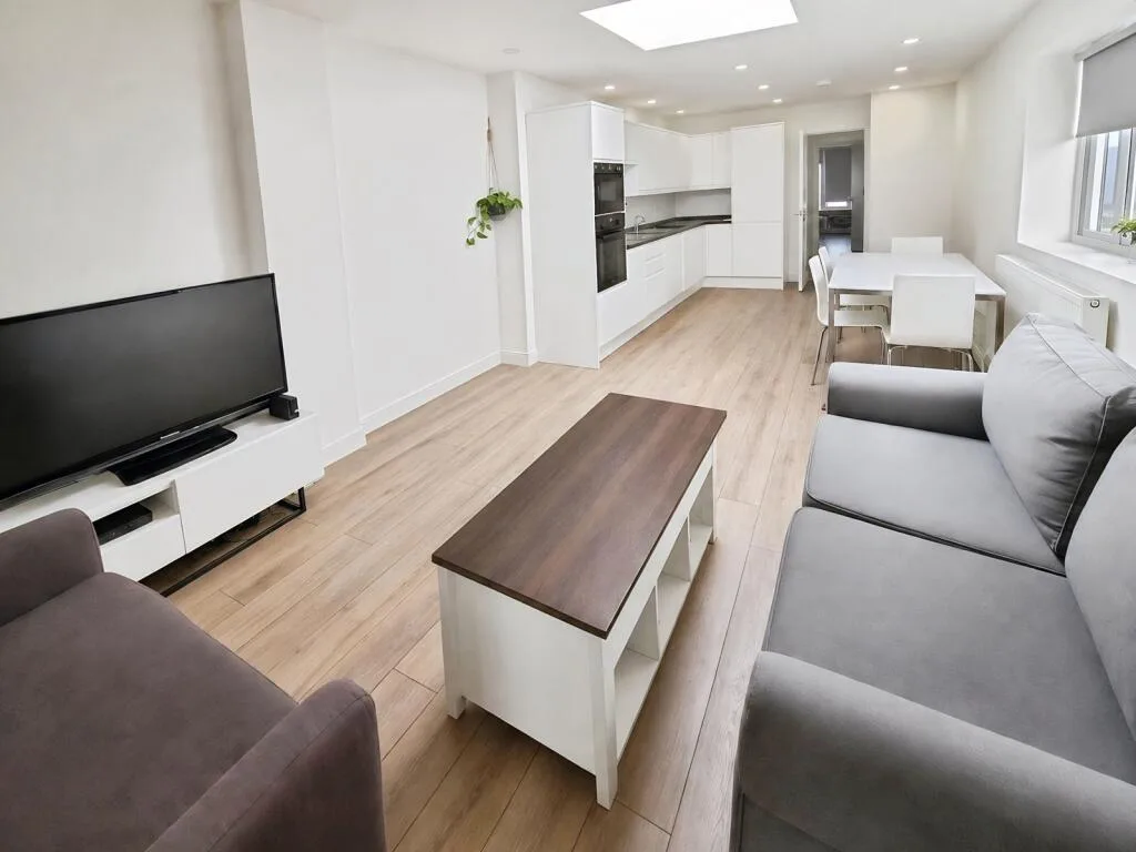 2 bedroom apartment for rent