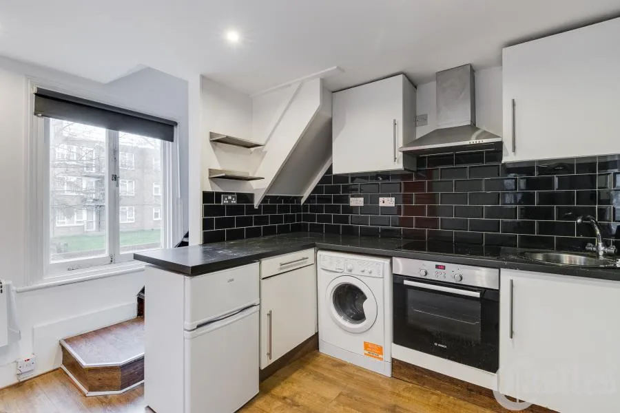 Studio flat for rent