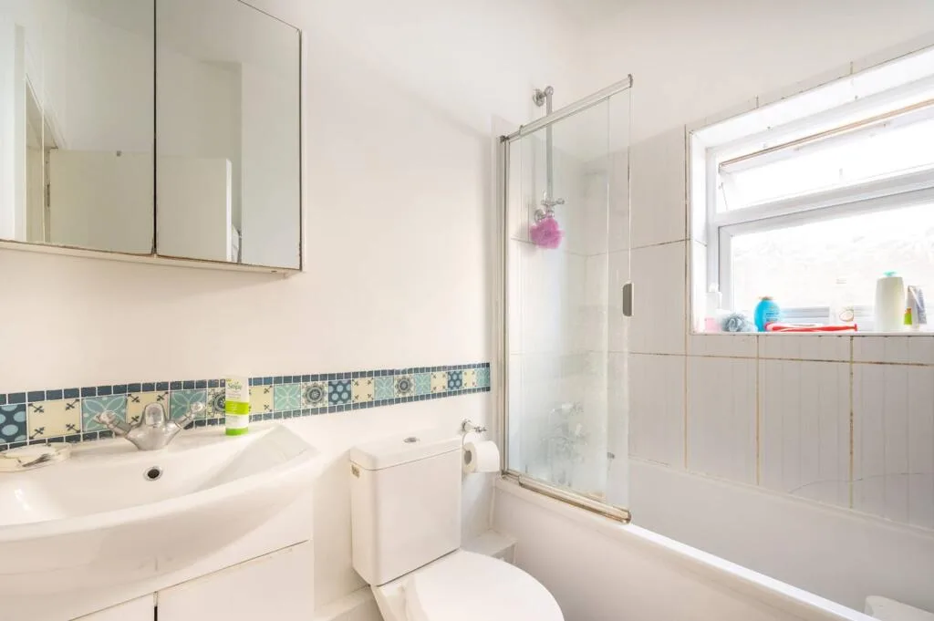 Shrewsbury Road, Forest Gate, London, E7