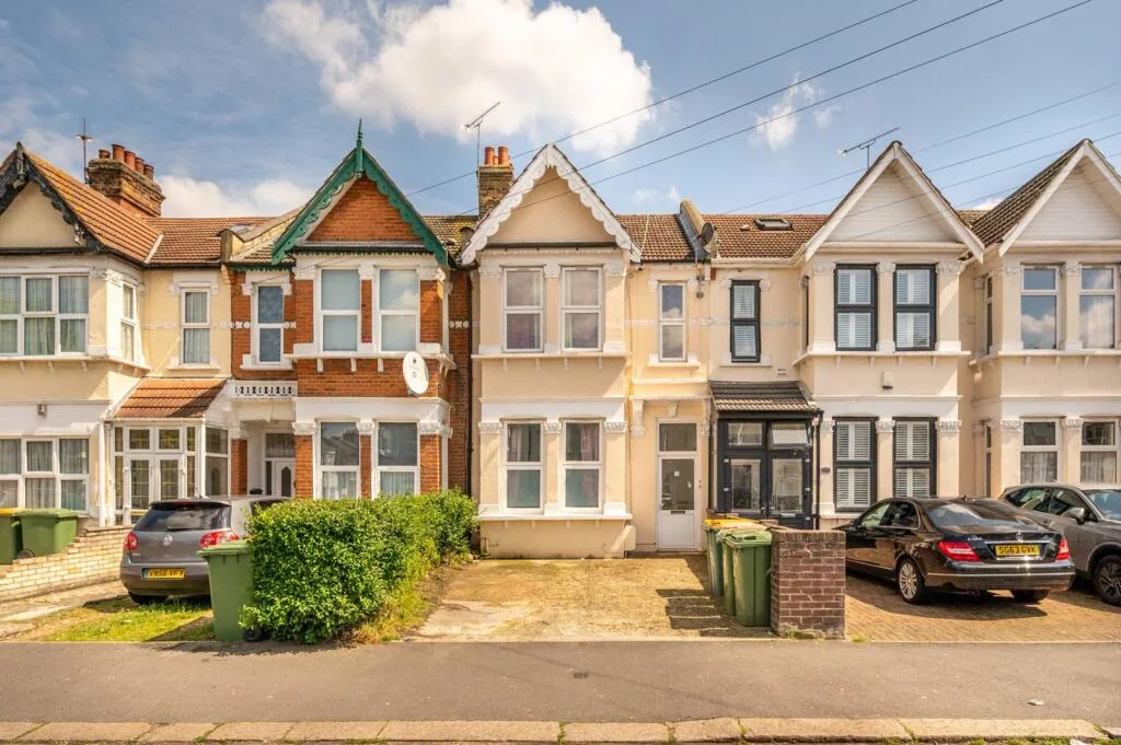 Shrewsbury Road, Forest Gate, London, E7