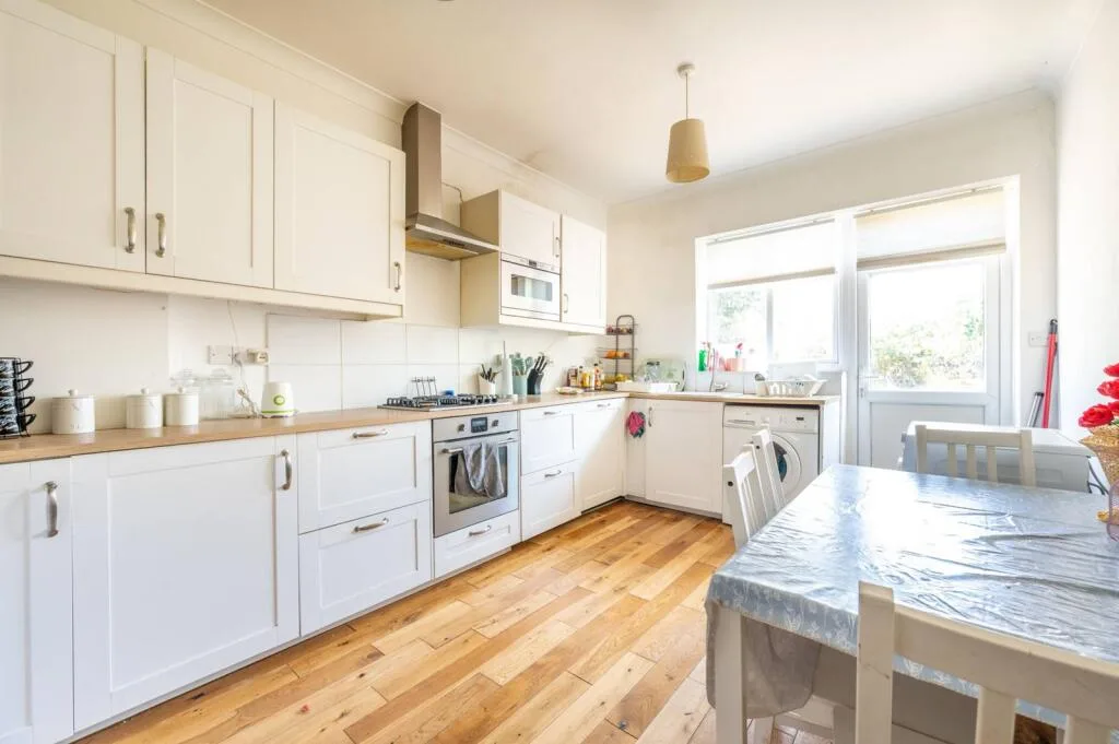 Shrewsbury Road, Forest Gate, London, E7
