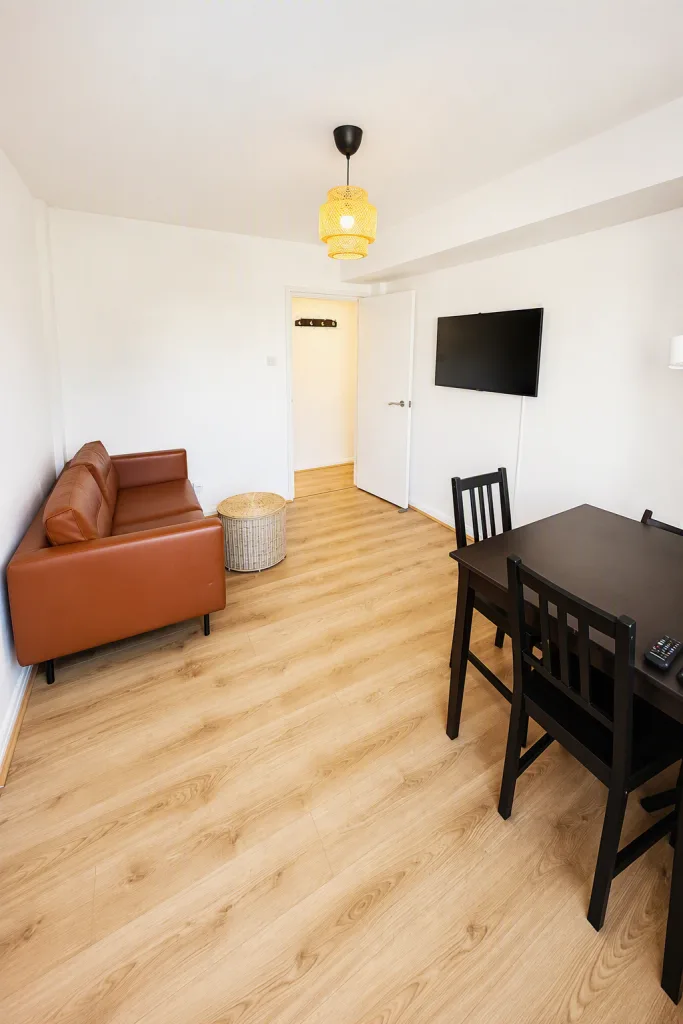 1 bedroom bungalow for rent