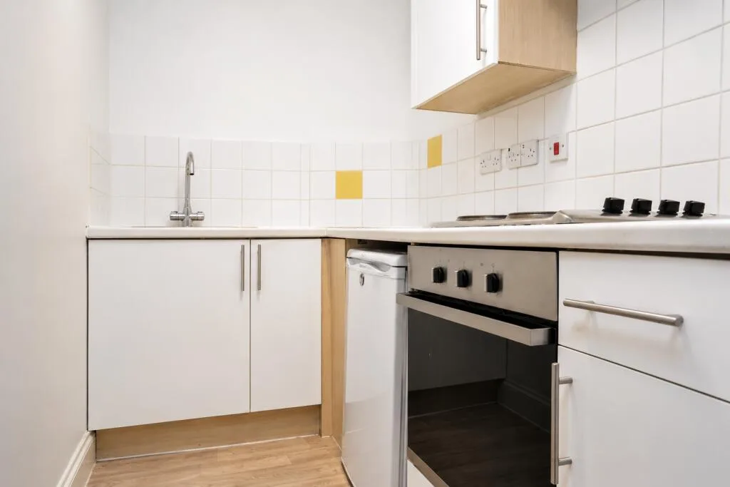 Studio flat for rent