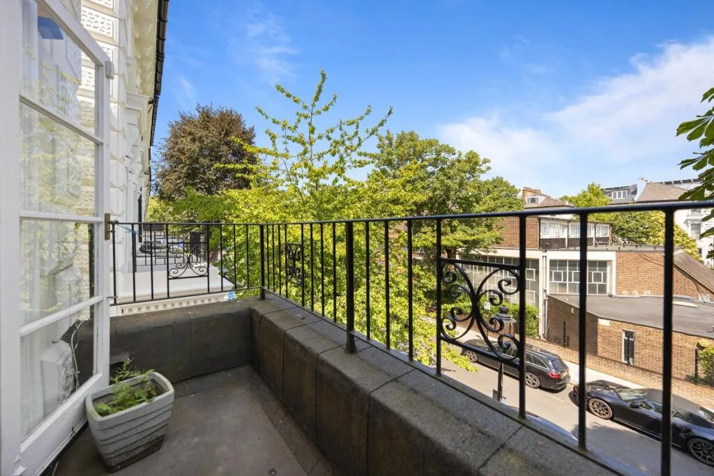 2 bedroom flat for rent