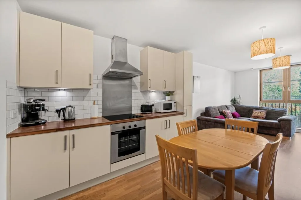 2 bedroom flat for rent