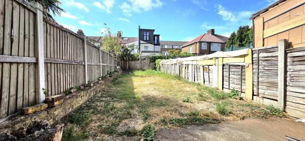 2 bedroom terraced house for rent