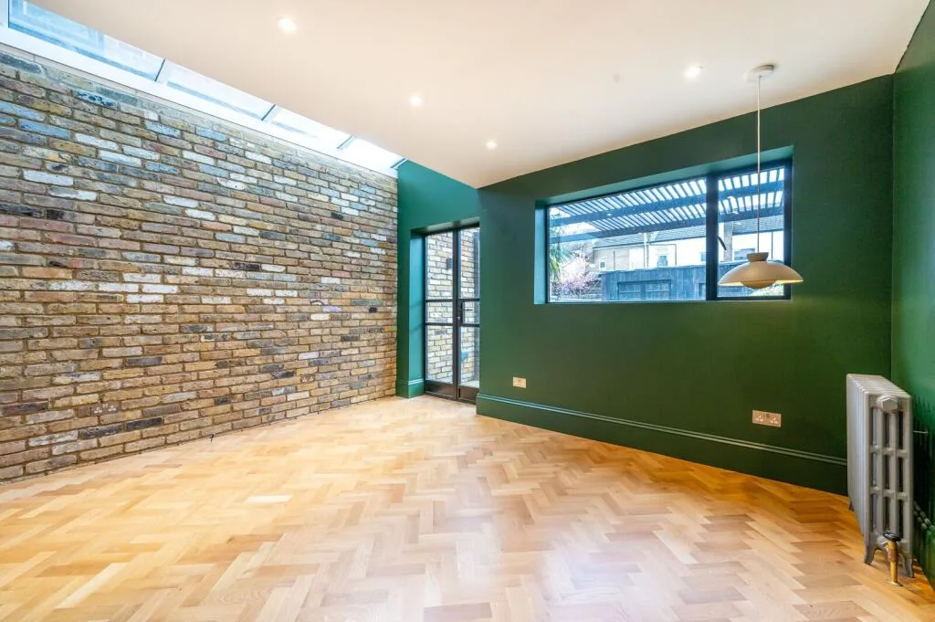 4 bedroom terraced house for rent