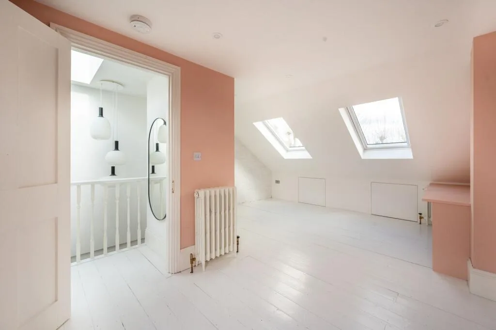 4 bedroom terraced house for rent
