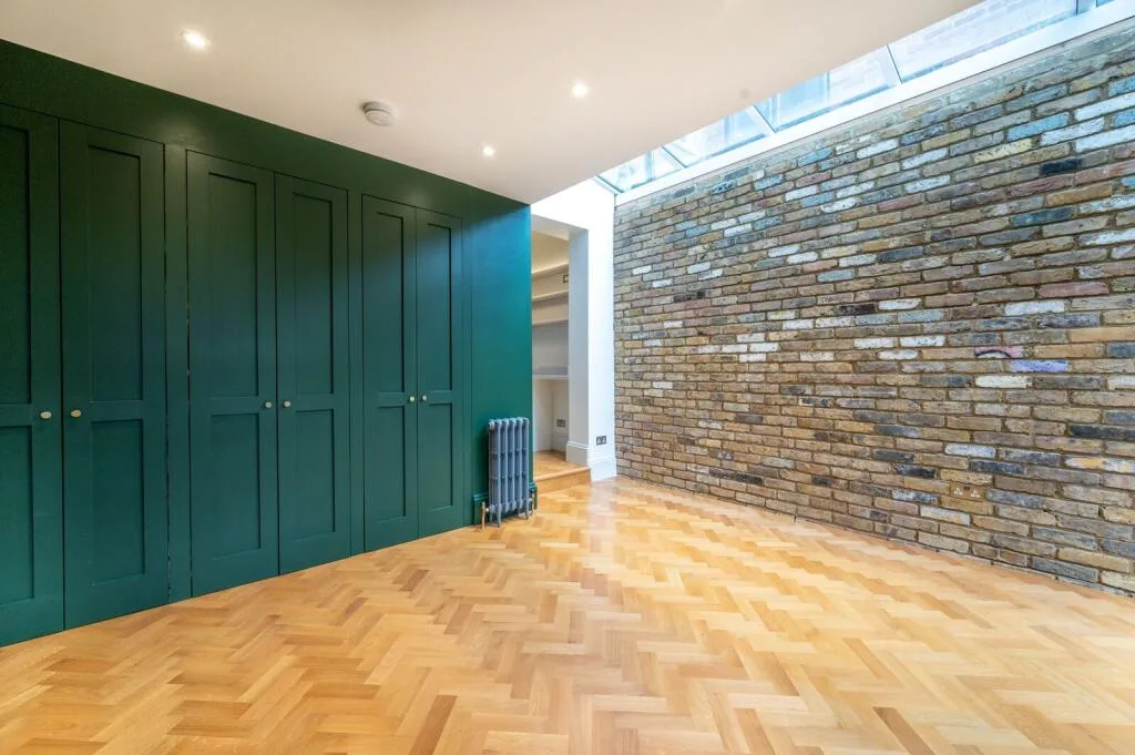 4 bedroom terraced house for rent