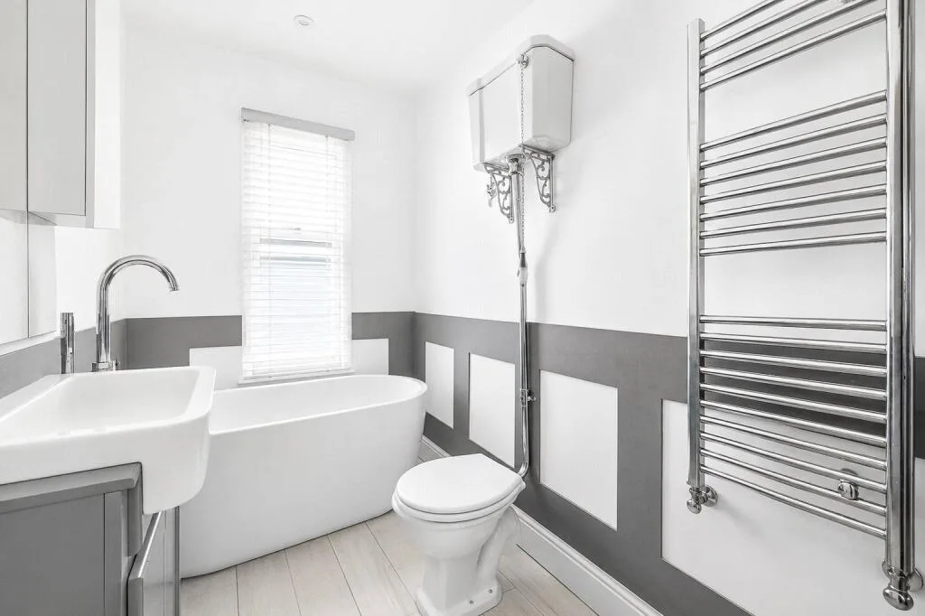 5 bedroom terraced house for rent