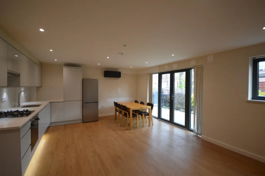 1 bedroom ground floor flat for rent