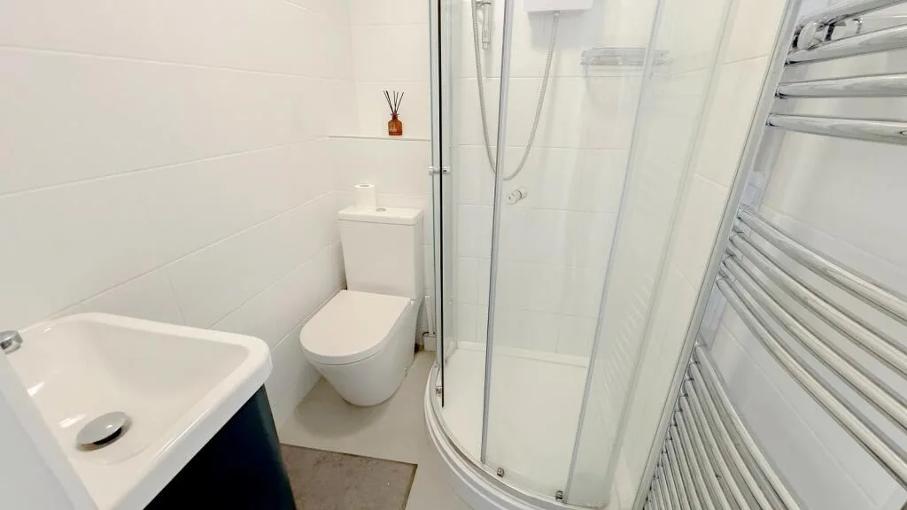 1 bedroom maisonette for rent