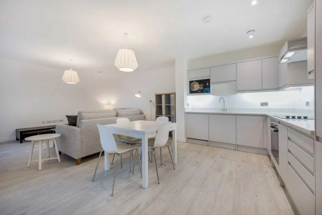 2 bedroom flat for rent