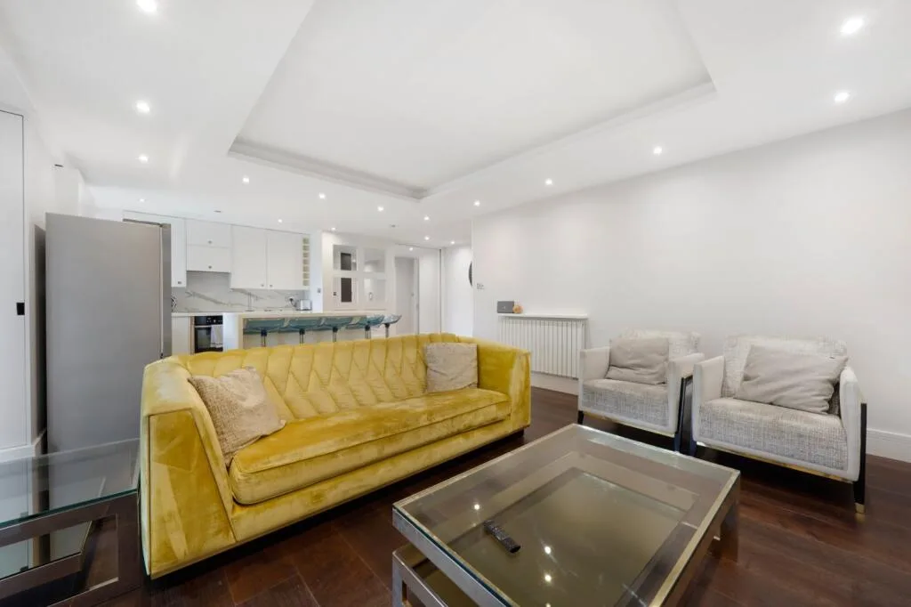 2 bedroom flat for rent