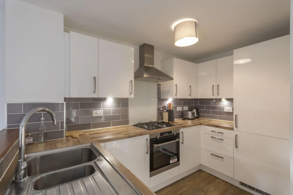 4 bedroom town house for rent