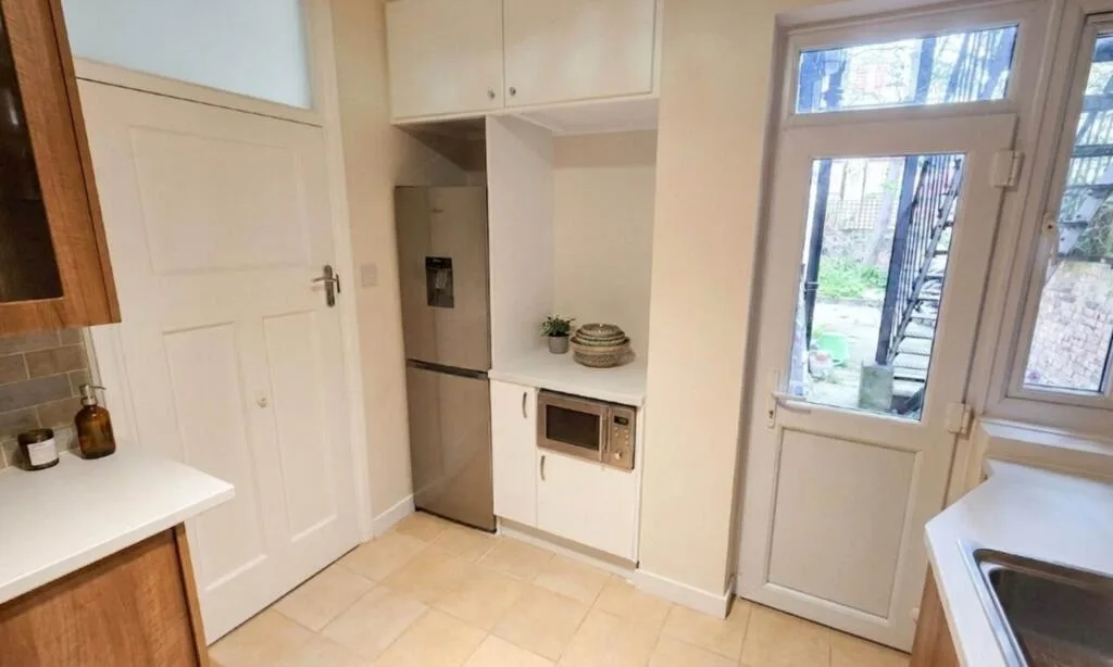 2 bedroom apartment for rent