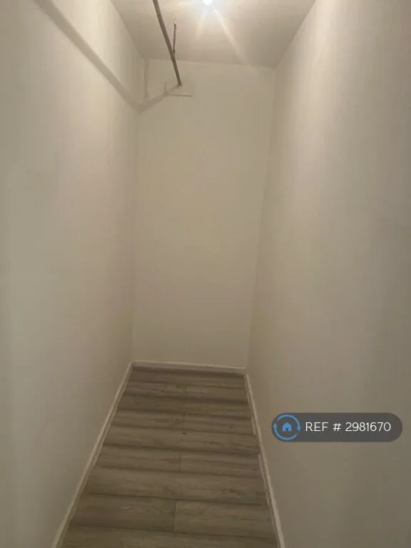1 bedroom maisonette for rent
