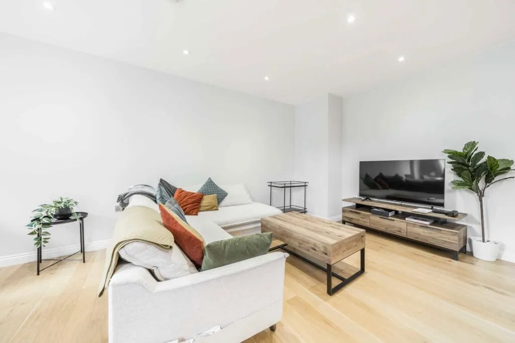2 bedroom flat for rent