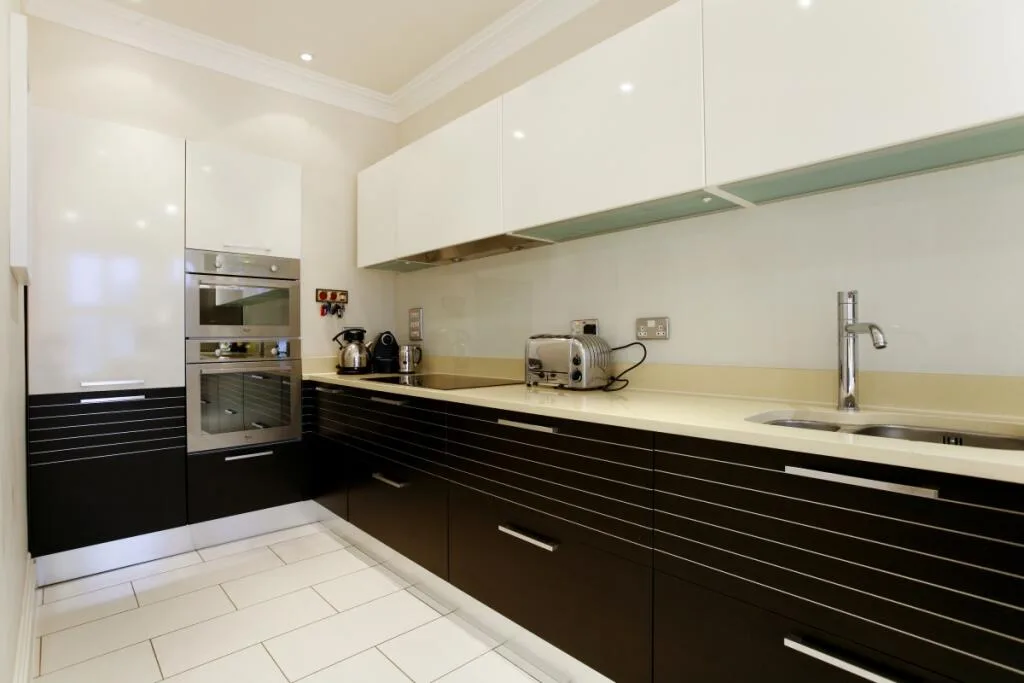4 bedroom semi-detached house for rent