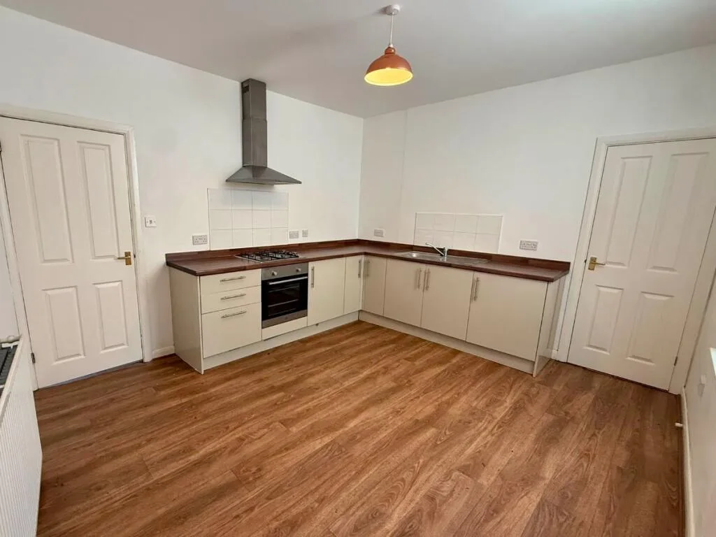 2 bedroom terraced house for rent