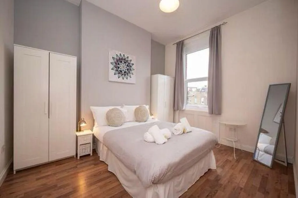 2 bedroom flat for rent