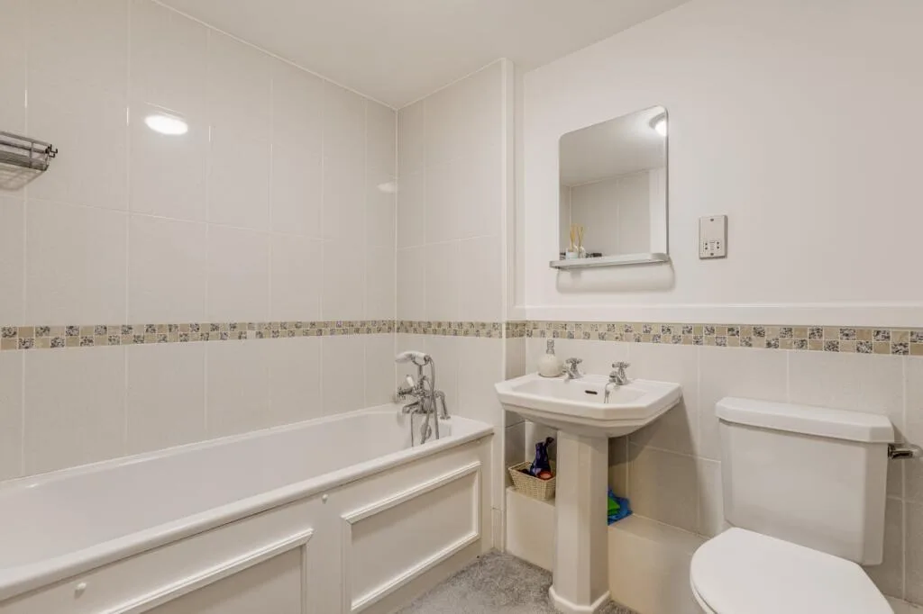 2 bedroom flat for rent