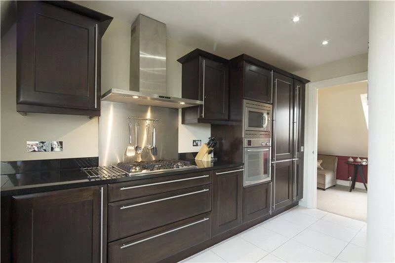 2 bedroom penthouse for rent