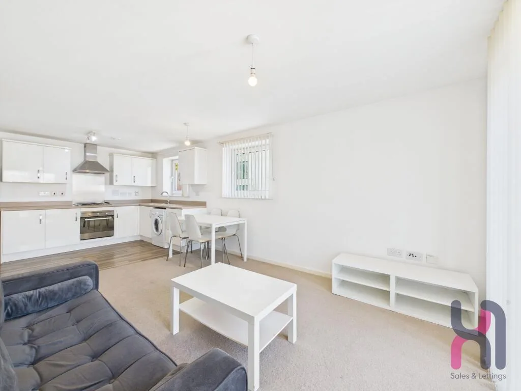 2 bedroom flat for rent
