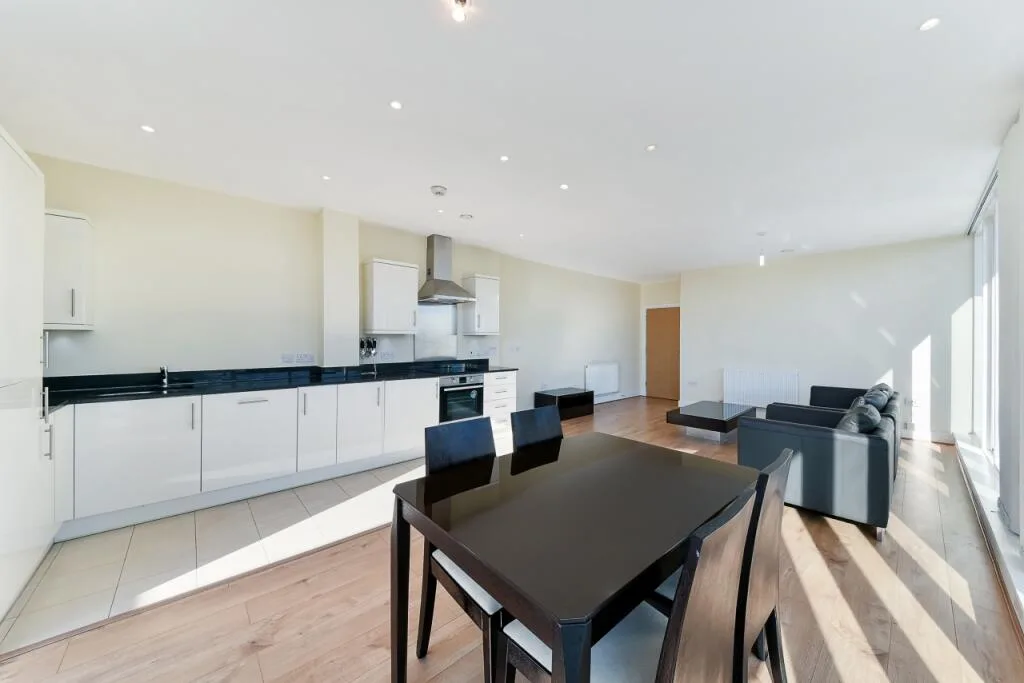 2 bedroom flat for rent