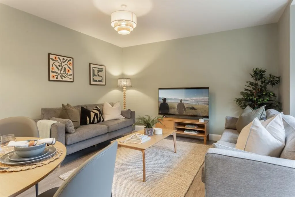 4 bedroom terraced house for rent