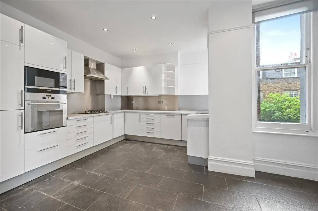4 bedroom apartment for rent